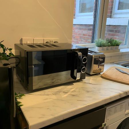 Heaton-Beautiful 3 Double Bedrooms Sleeps 6 Free Parking And Wifi 뉴캐슬어폰타인 외부 사진