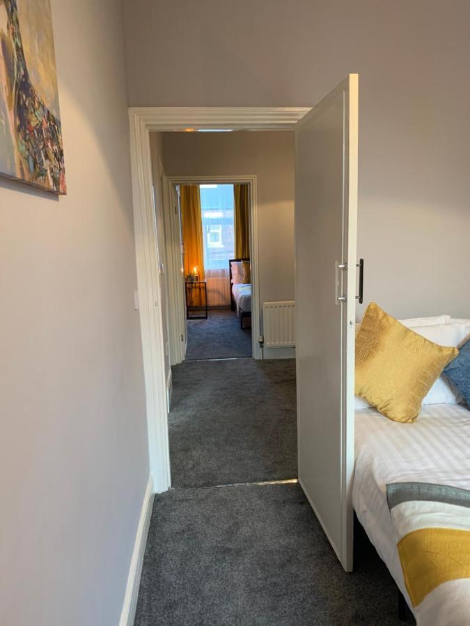 Heaton-Beautiful 3 Double Bedrooms Sleeps 6 Free Parking And Wifi 뉴캐슬어폰타인 외부 사진