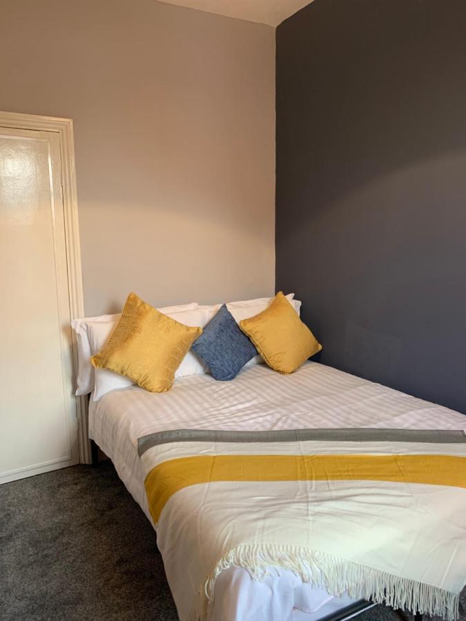 Heaton-Beautiful 3 Double Bedrooms Sleeps 6 Free Parking And Wifi 뉴캐슬어폰타인 외부 사진